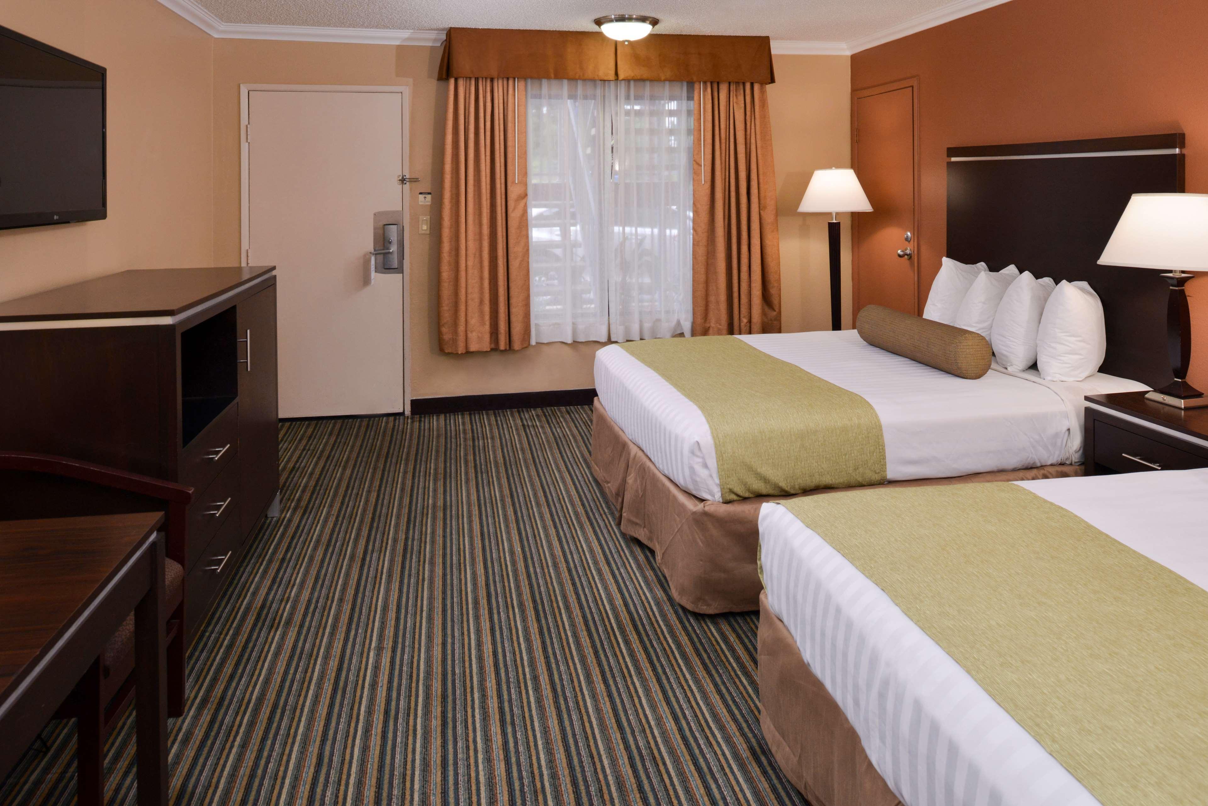 Best Western Courtesy Inn Hotel - Anaheim Resort At The Park Екстер'єр фото