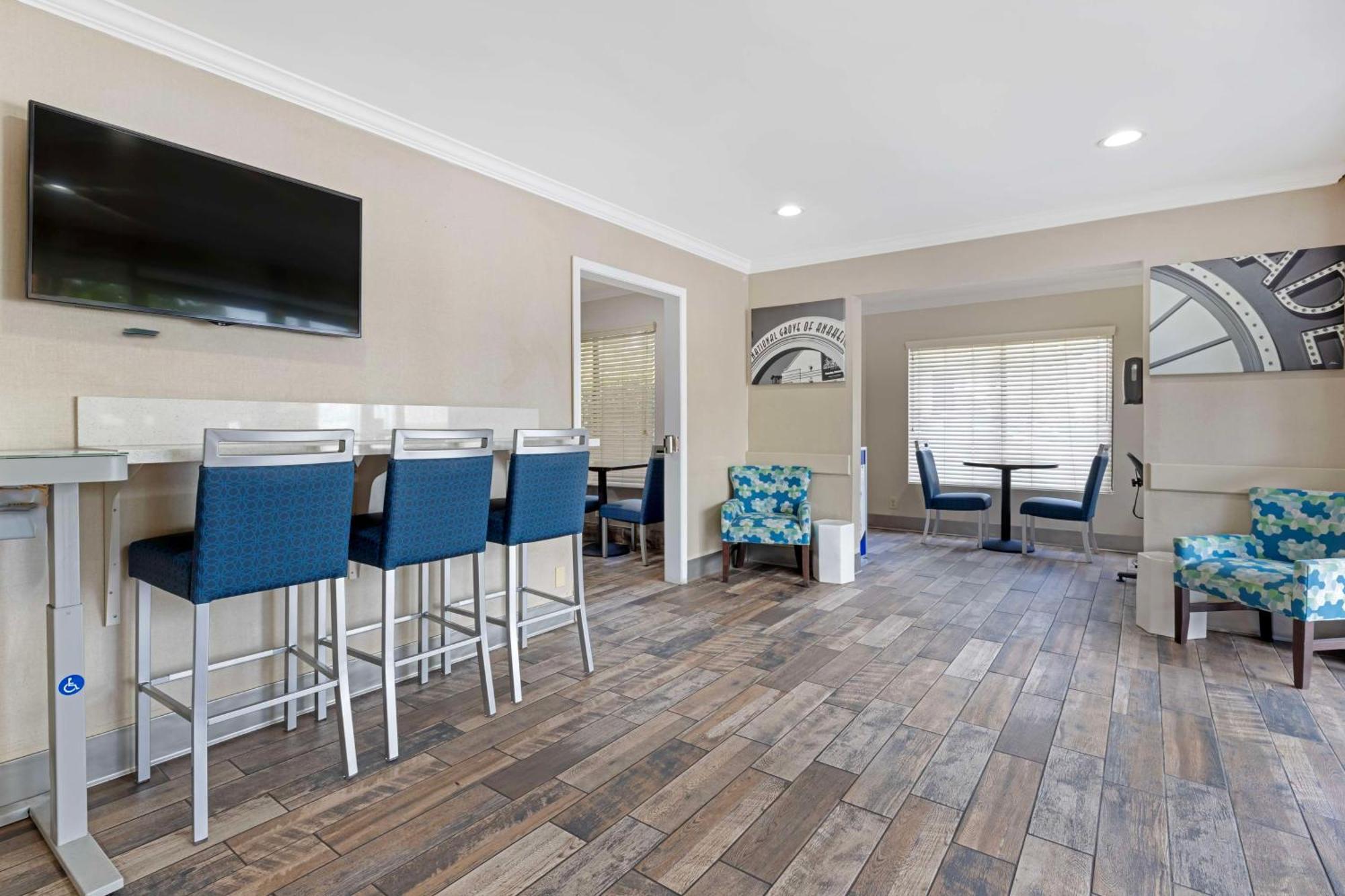Best Western Courtesy Inn Hotel - Anaheim Resort At The Park Екстер'єр фото