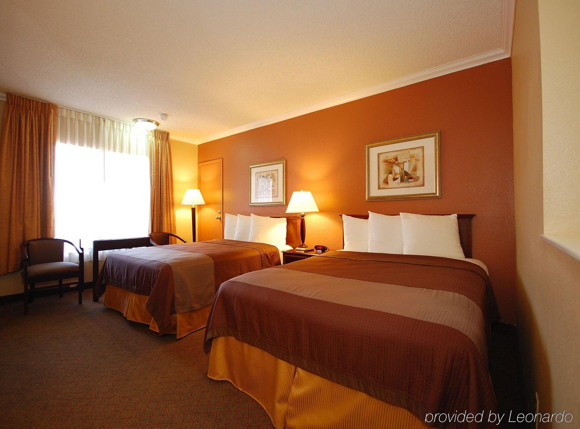 Best Western Courtesy Inn Hotel - Anaheim Resort At The Park Номер фото