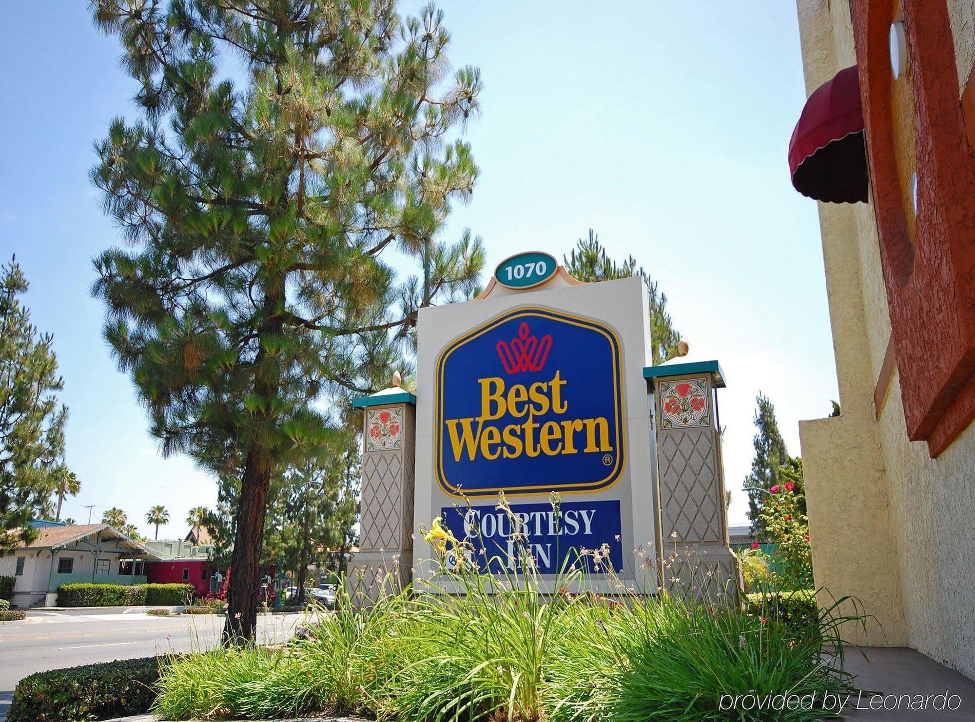 Best Western Courtesy Inn Hotel - Anaheim Resort At The Park Екстер'єр фото