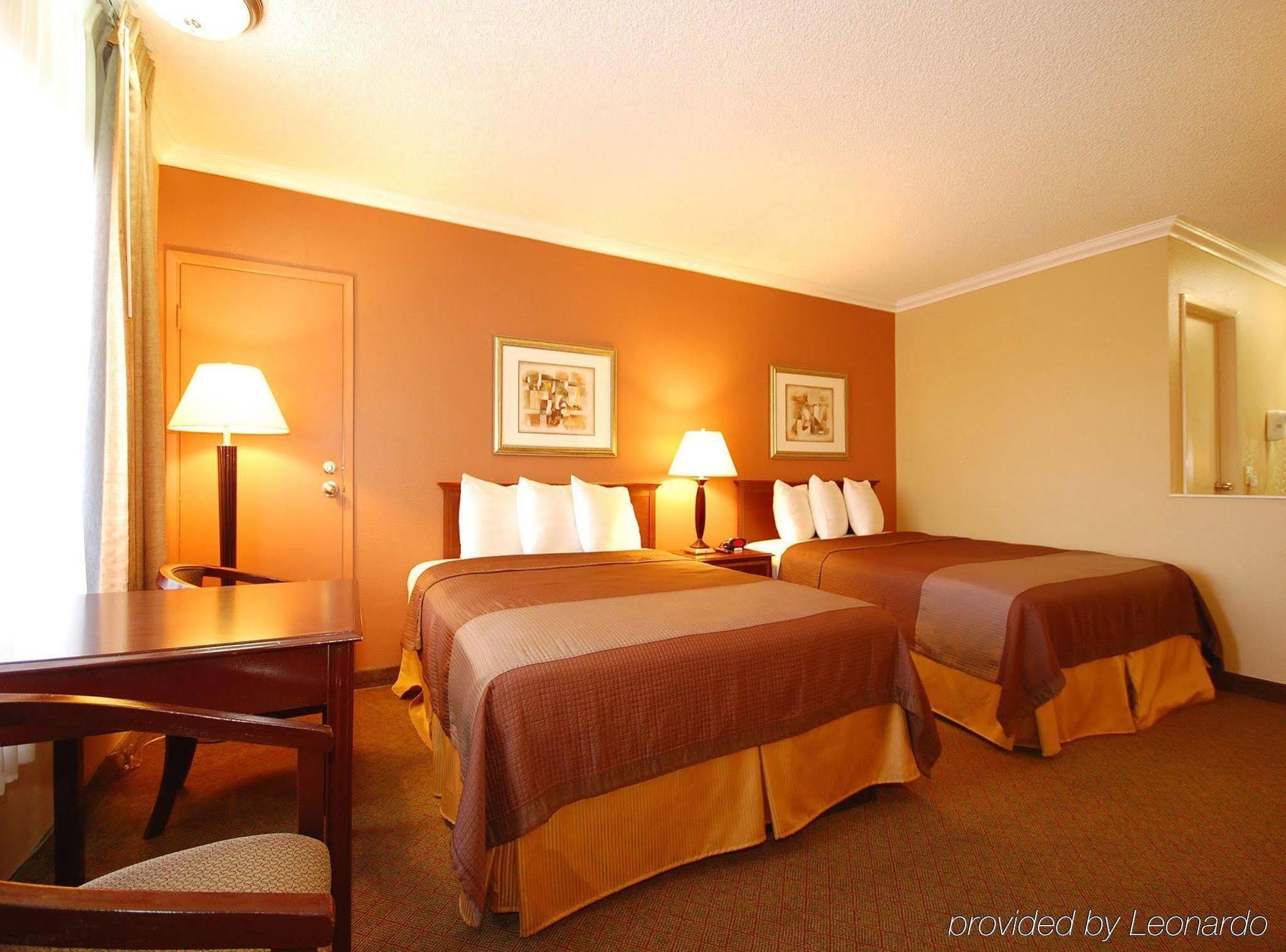 Best Western Courtesy Inn Hotel - Anaheim Resort At The Park Екстер'єр фото